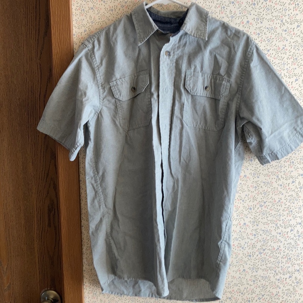 Short sleeve button down.